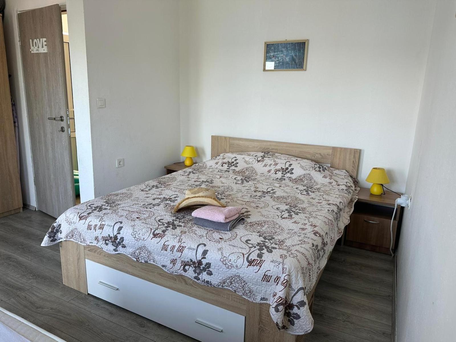 Apartment Mip Tisno Bagian luar foto